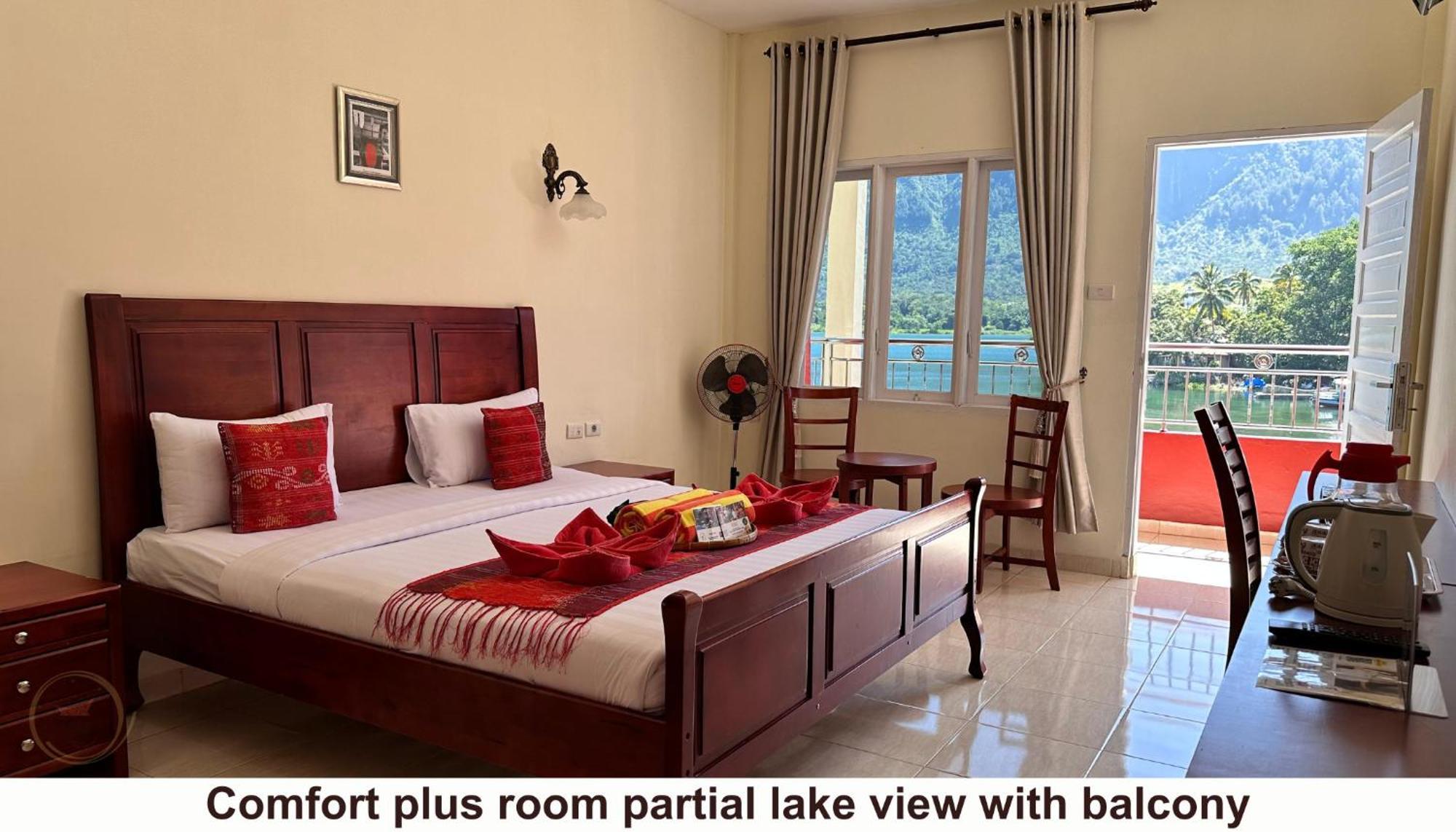 Zoe'S Paradise Waterfront Hotel Тук-Тук Экстерьер фото
